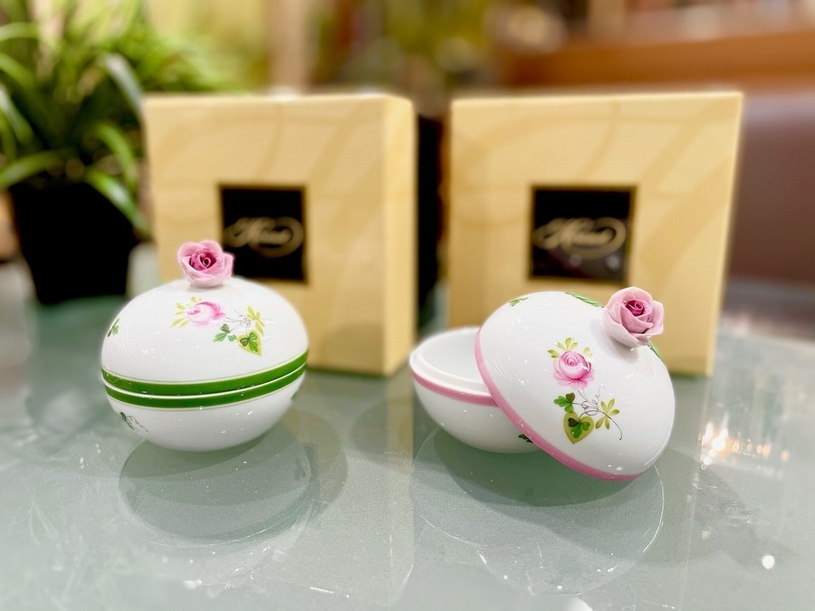 Herend（ヘレンド）ウィーンのバラのマルボンボン薔薇が買取入荷致し