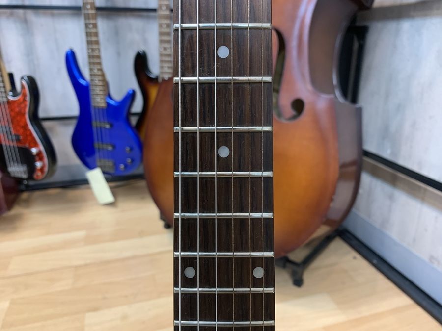 ダンエレクトロ　DANELECTRO DC-3 DANELECTRO DC-3 スパークリンググリーンのフィニッシュもかっこいい