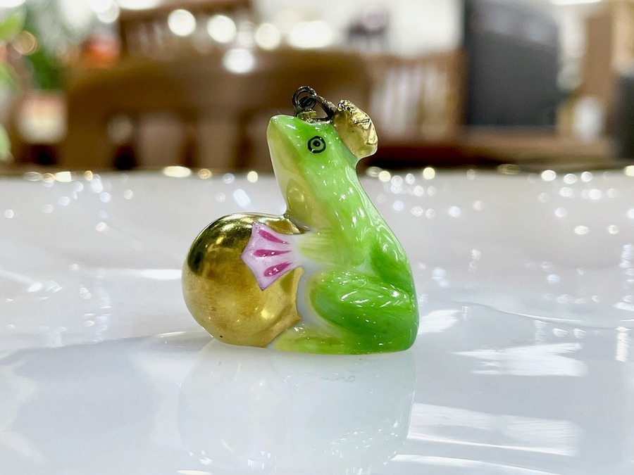 希少】ヘレンドカエルの王様ネックレストップ