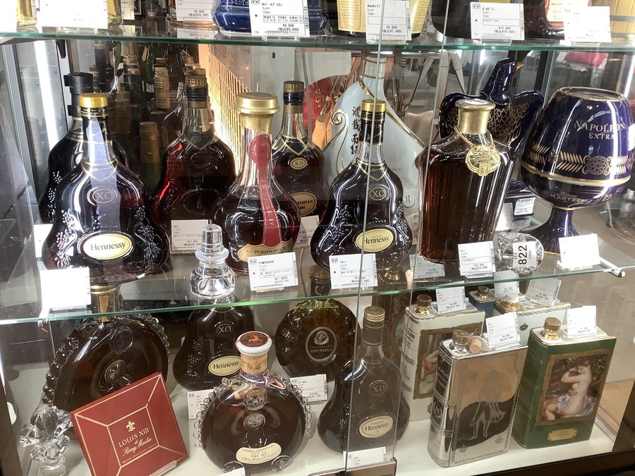 60周年と70周年!!SUNTORY(サントリー)ウイスキー 角瓶 特角 60周年と70周年!!SUNTORY(サントリー)ウイスキー 角瓶 特角