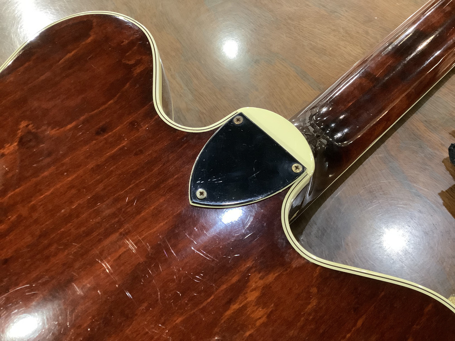 極上の逸品！！1978年製 GRETSCH（グレッチ）Chet Atkins