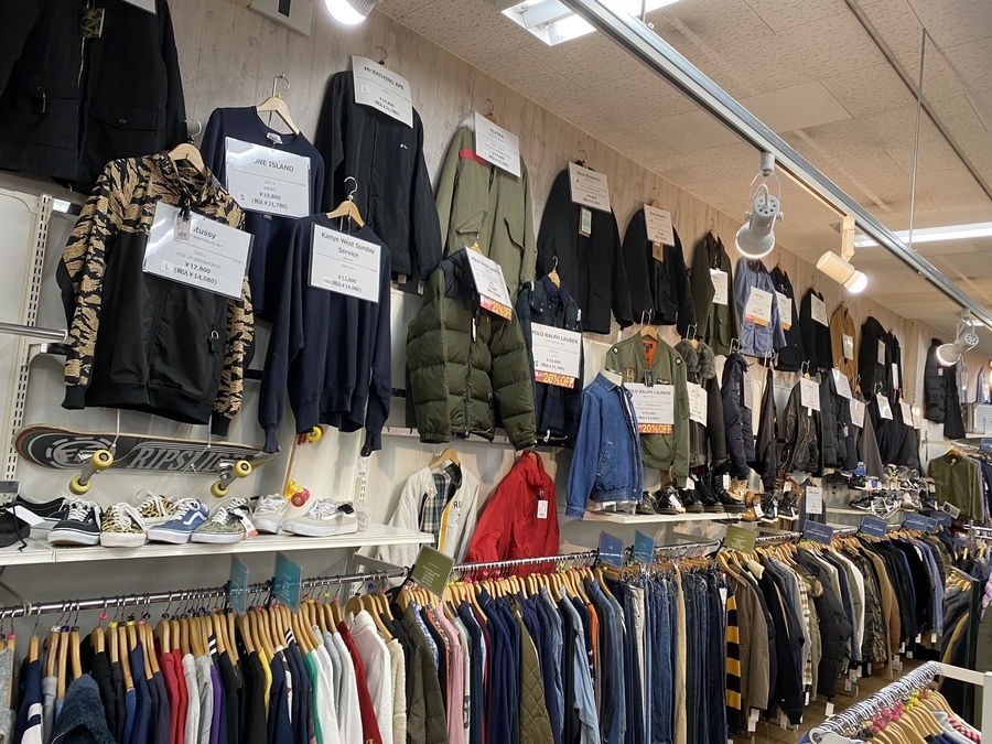 続々入荷中!MONCLER (モンクレール)フロリアンダウンジャケット 続々入荷中!MONCLER (モンクレール)フロリアンダウンジャケット