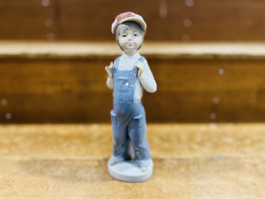 LLADRO(リヤドロ)のBoy From Madrid with Accordionが買取入荷致しまし