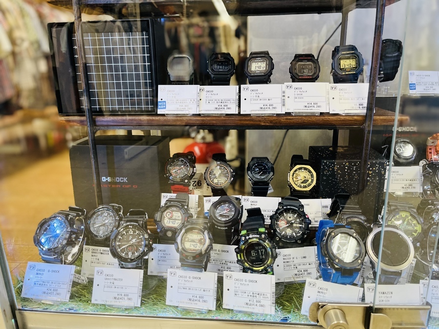 35周年記念モデル！！ CASIO(カシオ) G-SHOCK×GUNDAM (ジー