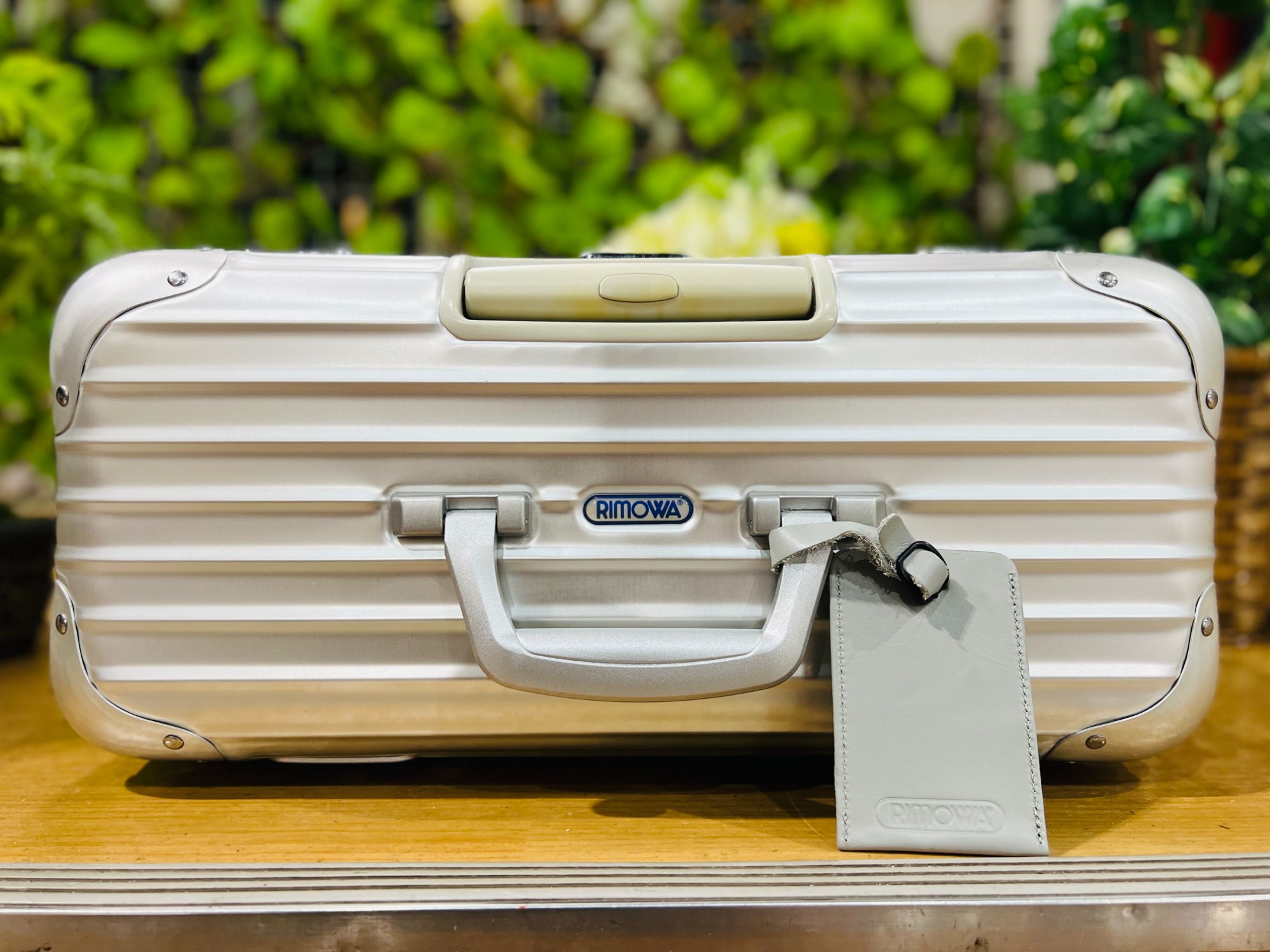 RIMOWA リモワ2輪 パイロットトローリー