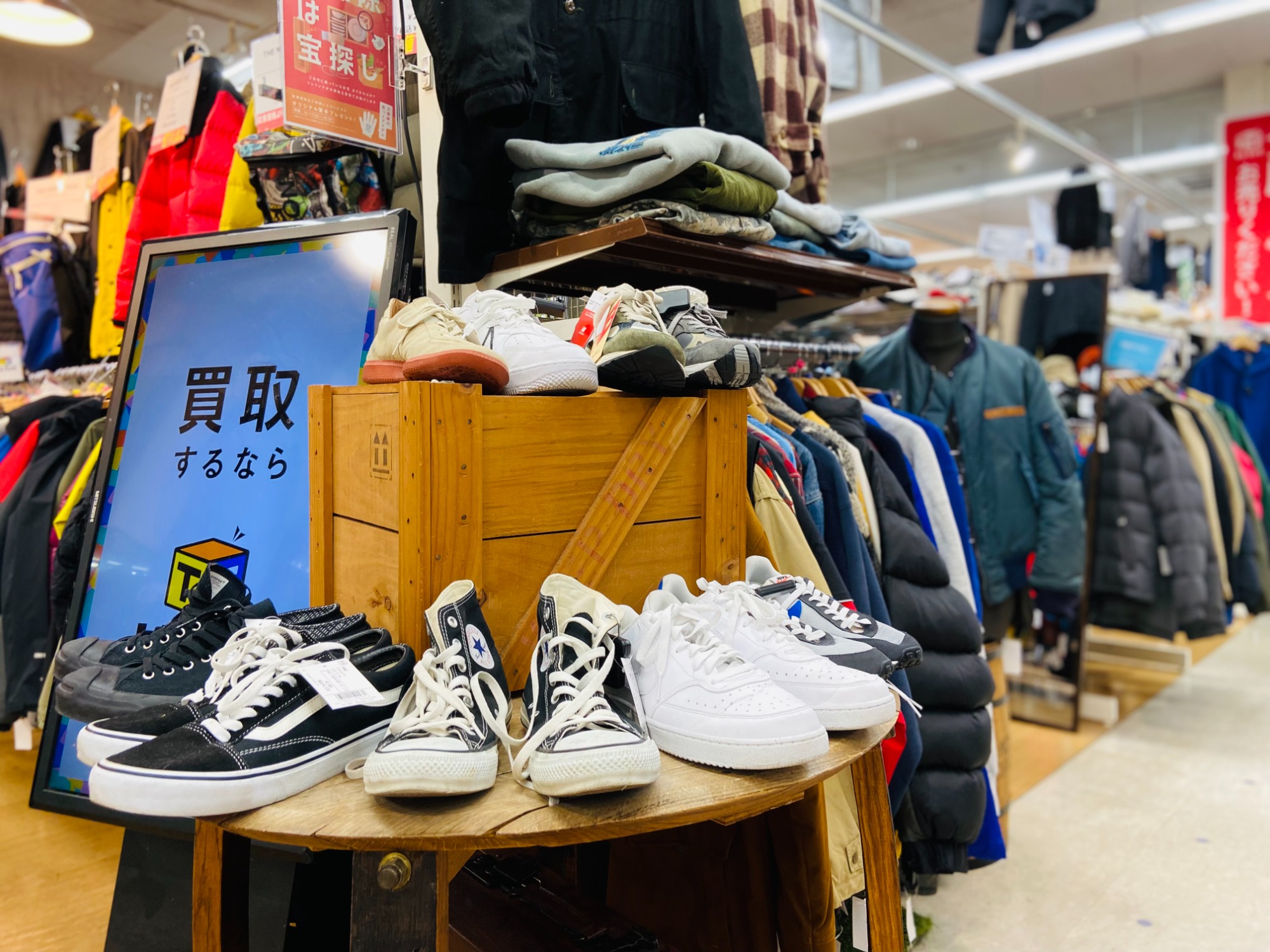 21年 BEAMS別注!!MONCLER(モンクレール)MAT MAYAダウンジャケットが