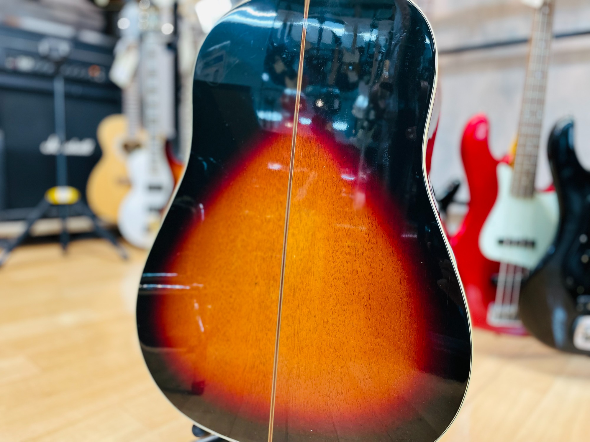 (※yuumi様と取引中)   エピフォン EJ-160E 中古品 ＋付属品7 Epiphone / Limited Edition EJ-160E VS (Vintage Sunburst