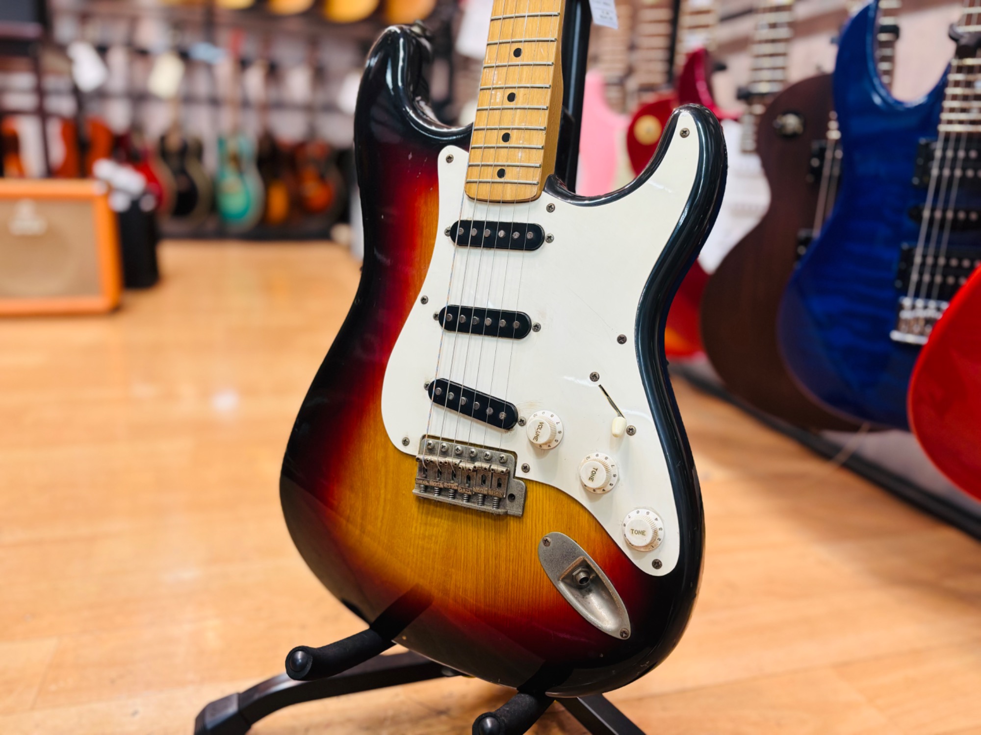 中古楽器大量展示中！】Greco（グレコ）のエレキギターSE500 SPACEY