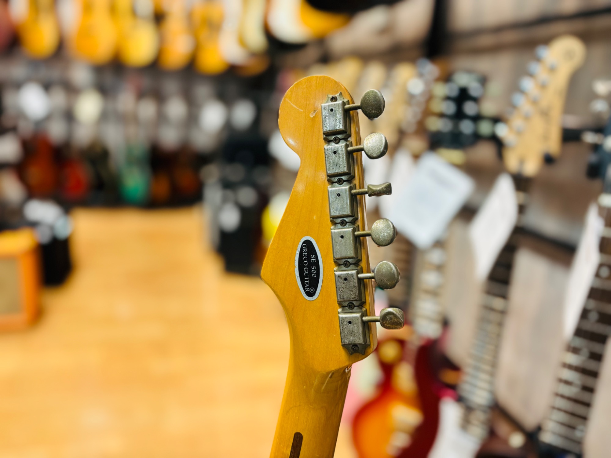 中古楽器大量展示中！】Greco（グレコ）のエレキギターSE500 SPACEY