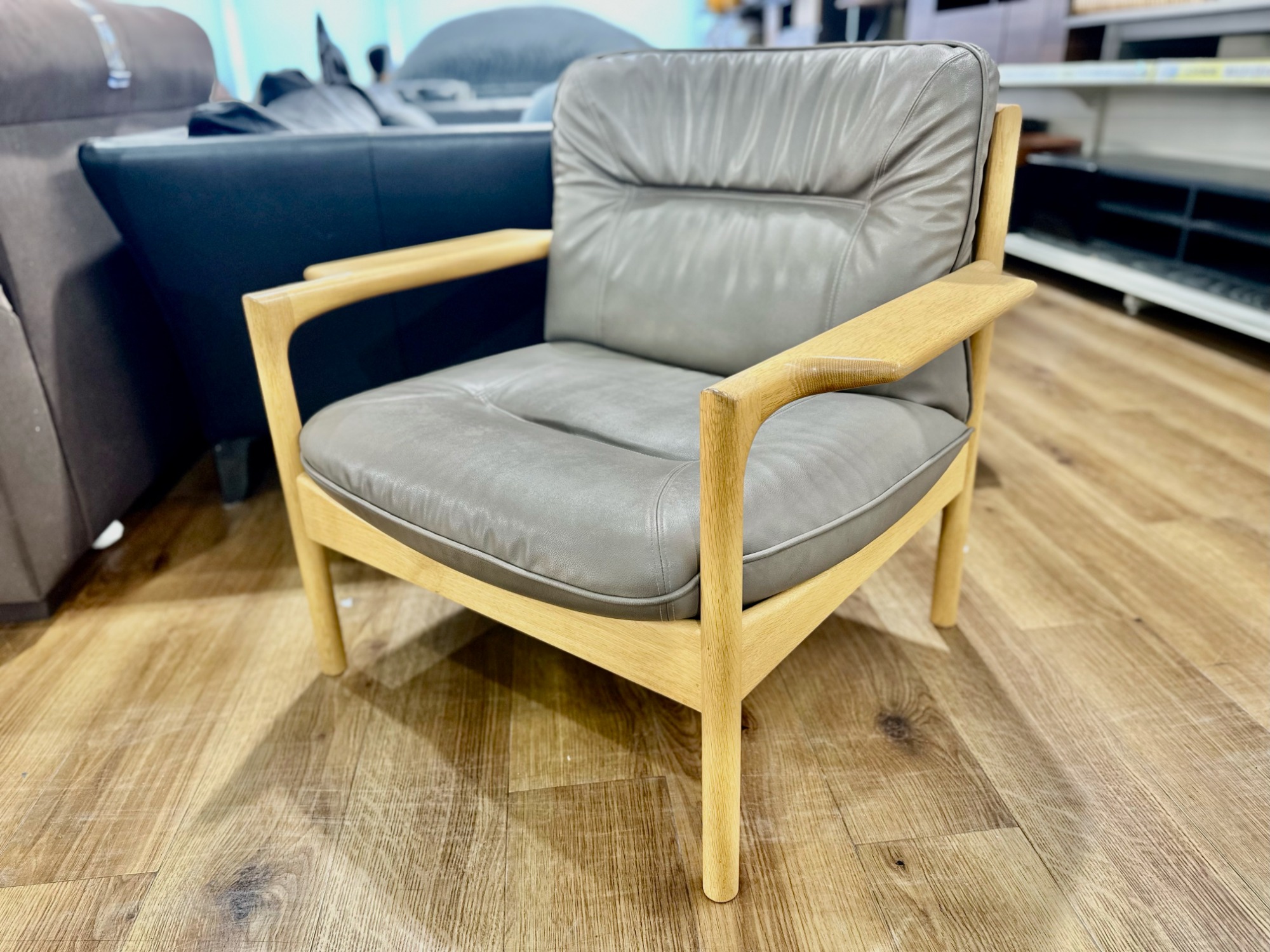 家具大量展示中！】CANDE HOUSE（カンディハウス）ゴルファー