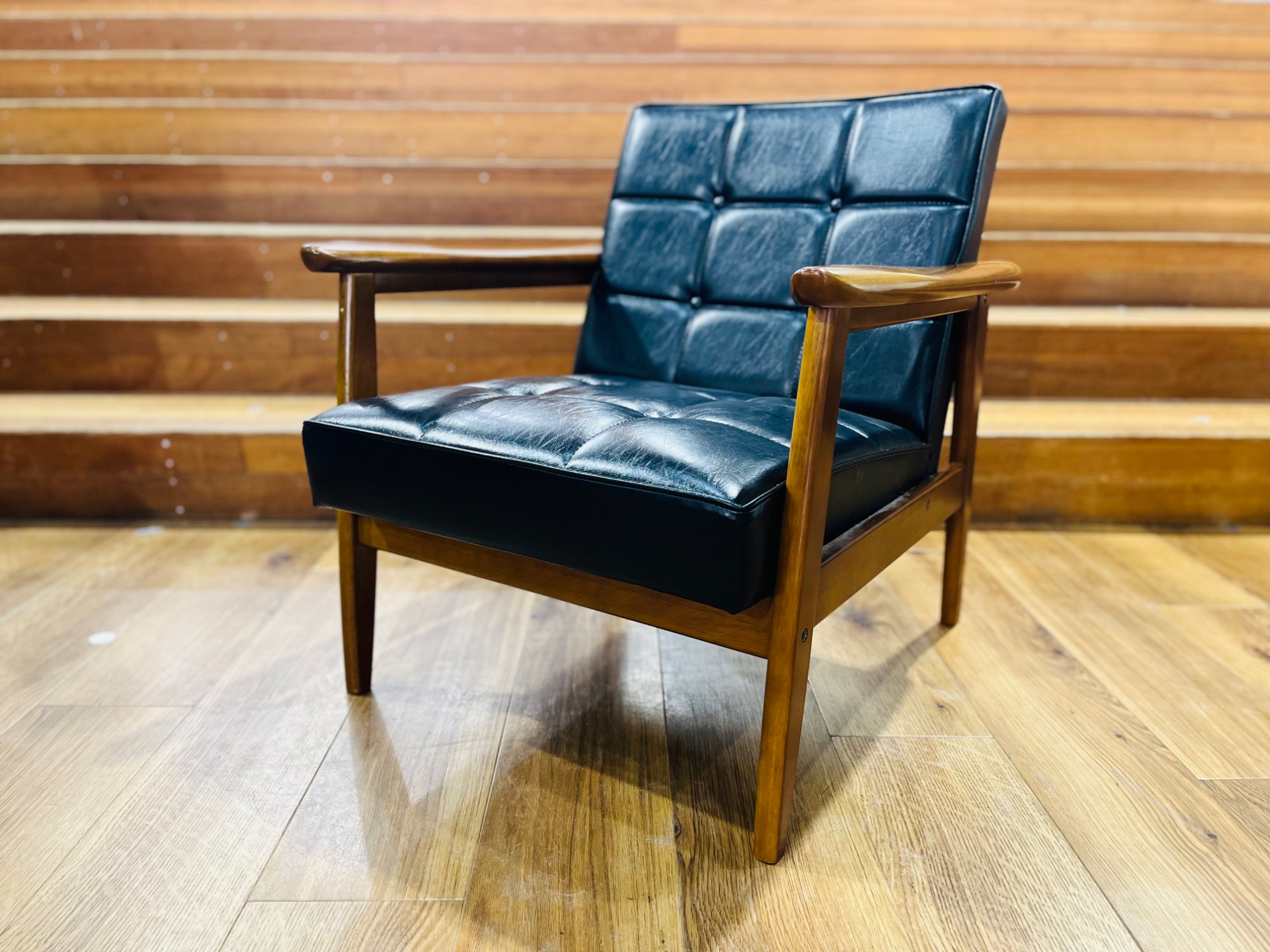 カリモク Kチェア 1シータ スタンダードブラック W36170BW カリモク60