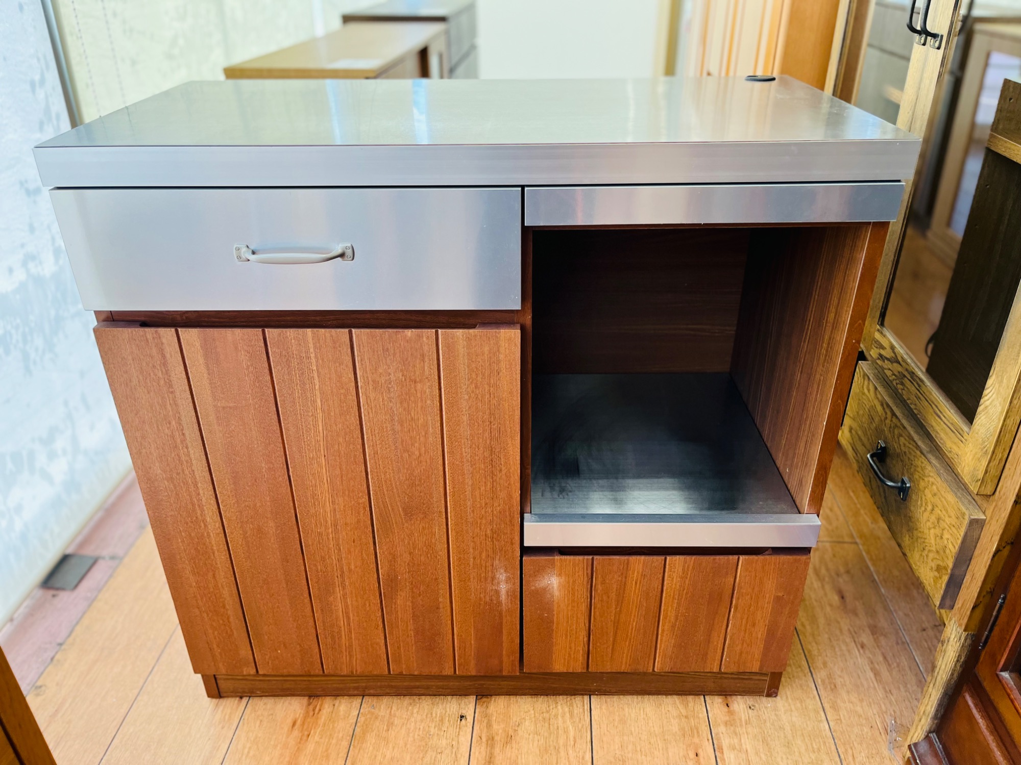 【トレファク摂津店 店頭限定】 unicoのキッチンカウンター入荷致しました！ UNICO (ウニコ) キッチンカウンター ブラウン スライド台 FREDIT