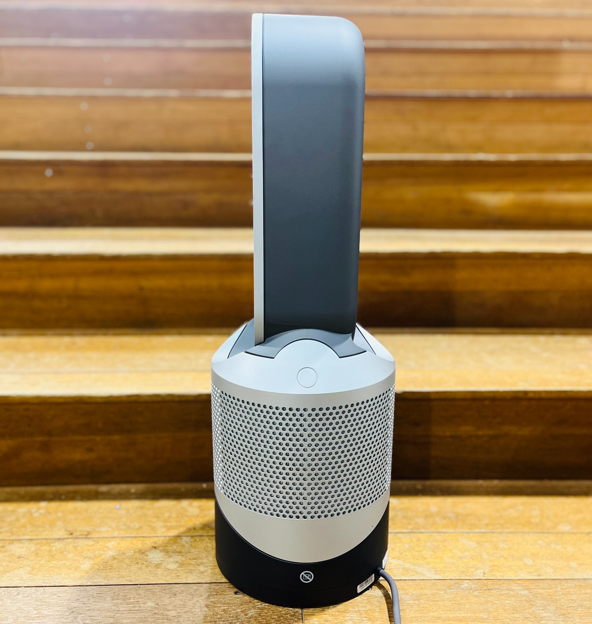 Dyson ファンヒーター 2016年式 dyson (ダイソン) 空気清浄機能付ファンヒーター HP02 2016年製