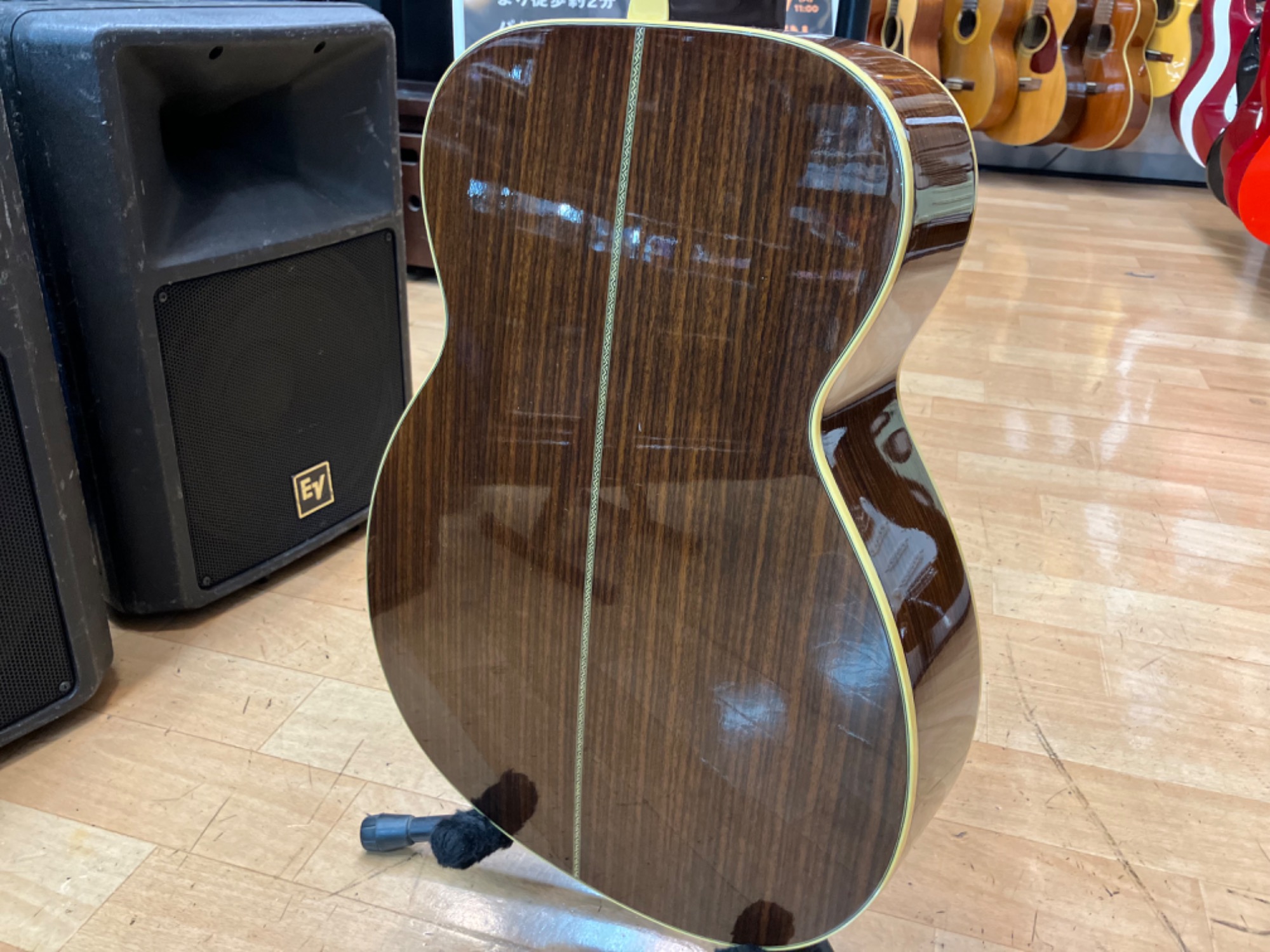 SHENANDOAH BY C.F MARTIN アコースティックギターが入荷致し