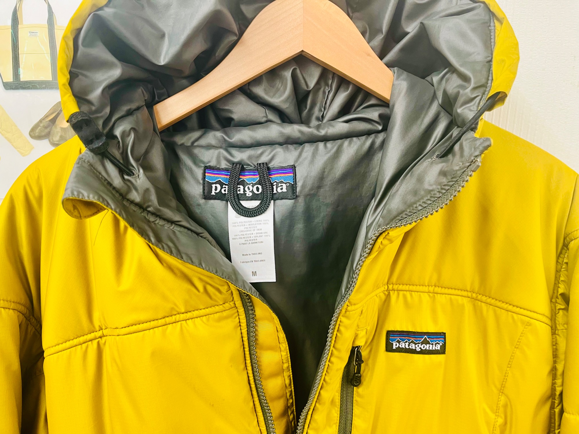 秋物衣類強化中！！】 Patagonia ダスパーカ―2009年製 が買取入荷しま