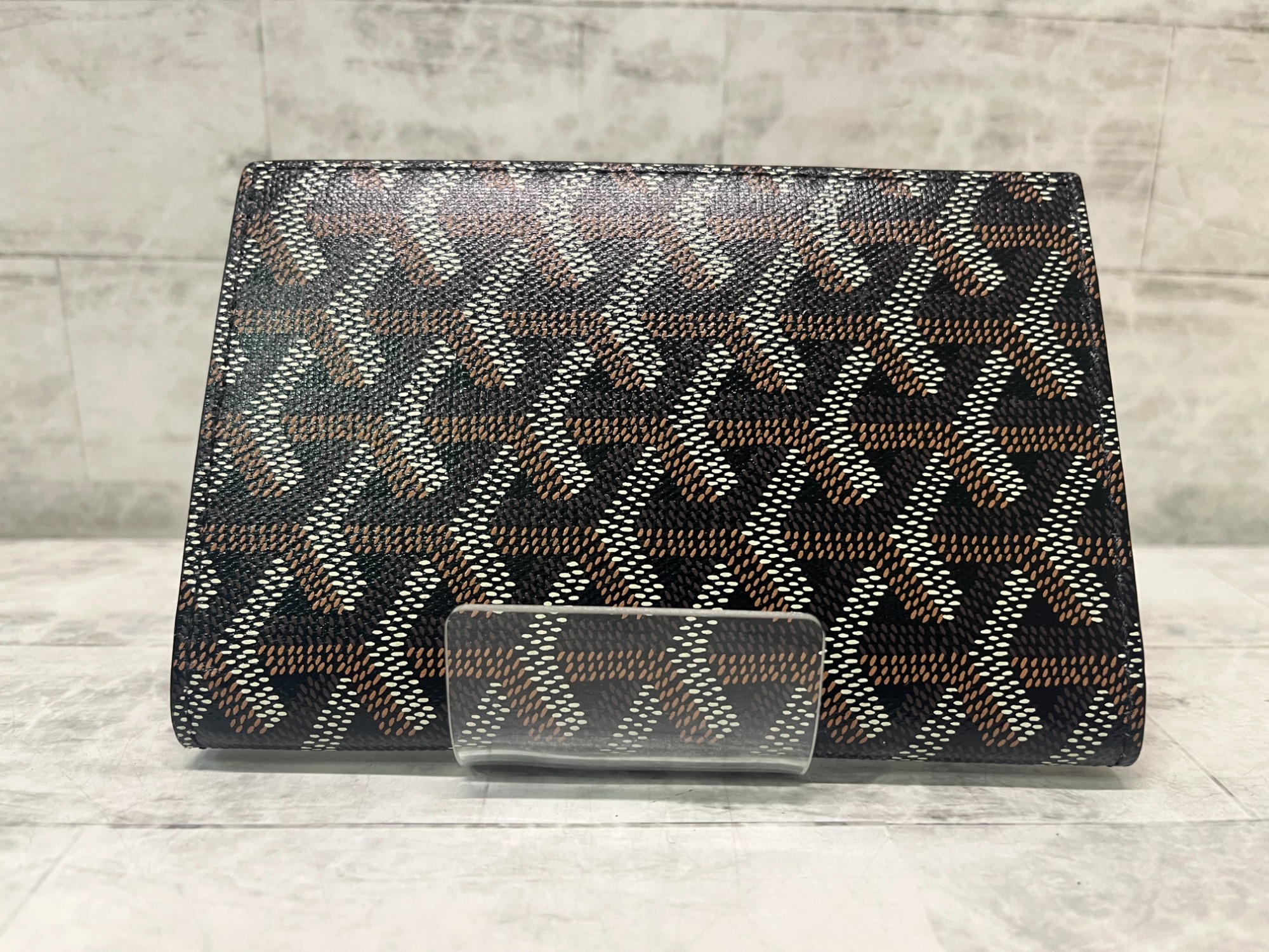 【新品】ゴヤール グルネル パスポートケース ブラック＆ナチュラル GOYARD（ゴヤール）のパスポートケースが買取入荷いたしました
