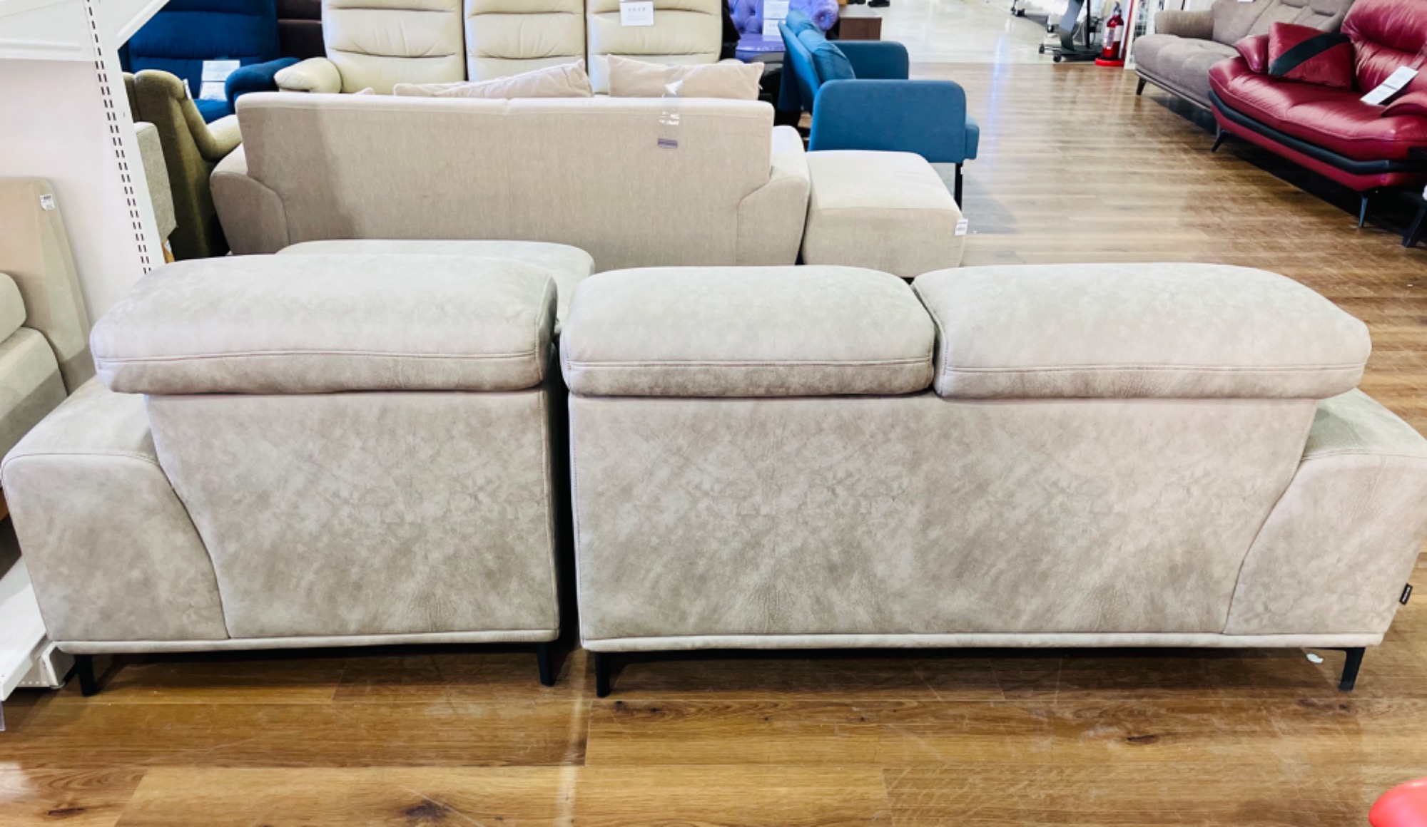 中古家具大量展示中！！】 MANA/casa（マナカーサ） 3人掛けソファー 