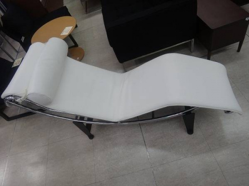 いちおし特選家具のデザイーナーズ