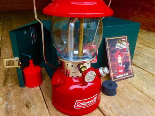 スポーツ・アウトドアのキャンプ用品