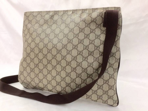 バッグのGUCCI
