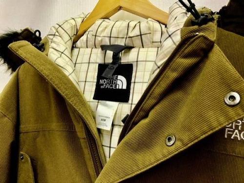 ノースフェイス（THE NORTH FACE）