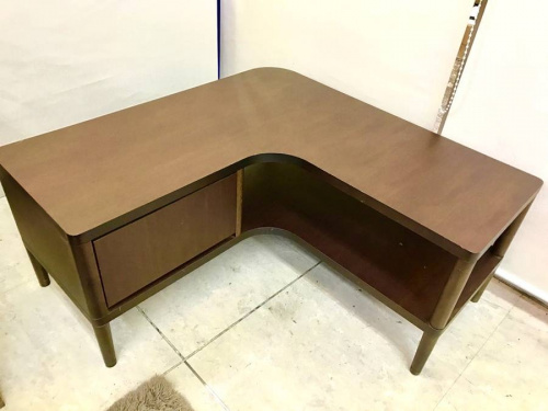 家具・インテリアのテーブル