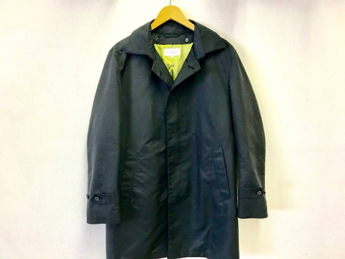 コートのステンカラーコート