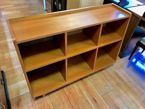 家具・インテリアの本棚