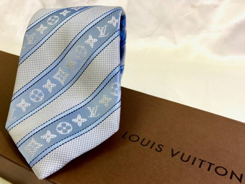 ブリーフケースの南大沢