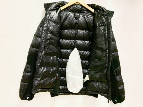 ダウンジャケット