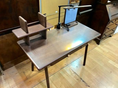 家具・インテリアのデスク