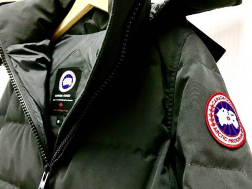 レディースファッションのアウター