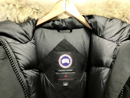 カナダグース（CANADA GOOSE）の南大沢