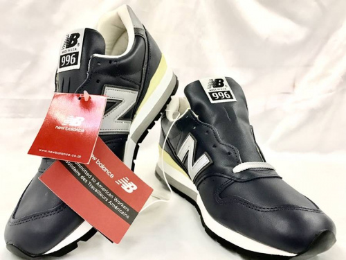 シューズのニューバランス（new balance）