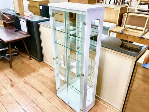 家具・インテリアの本棚