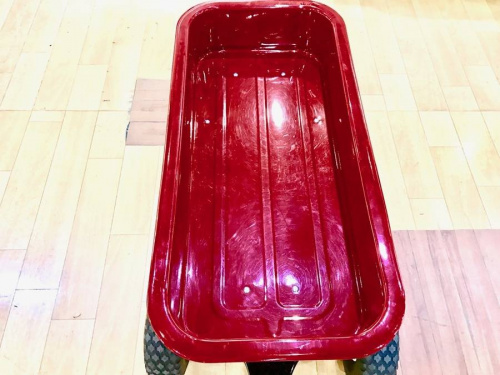 ラジオフライヤーのワゴン