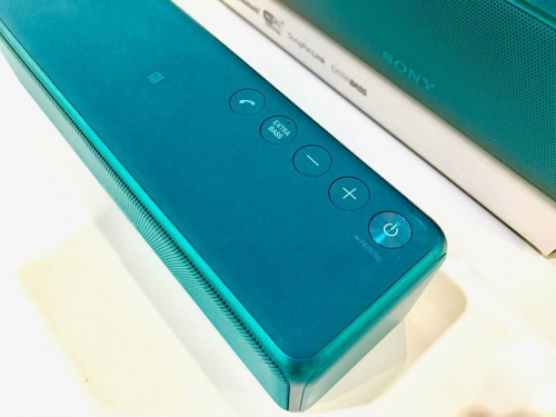 SONYのSRS-HG1