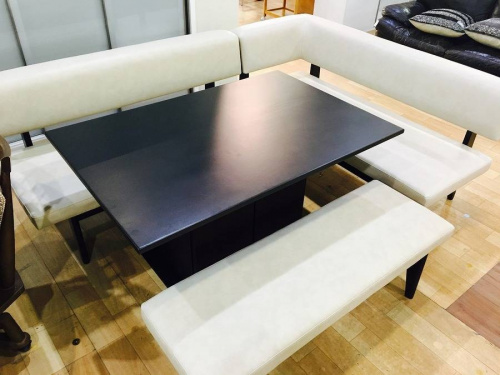 家具・インテリアのソファーダイニング