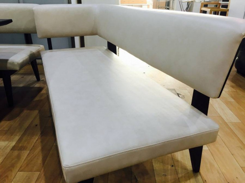 ダイニング3点セットの南大沢