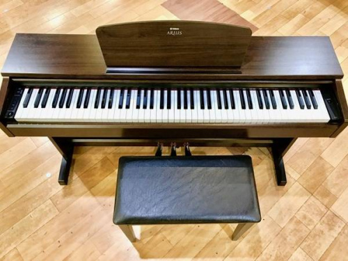 電子ピアノのYAMAHA