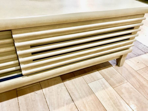 AVボードのニトリ