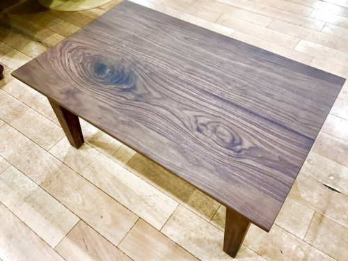 家具・インテリアのテーブル