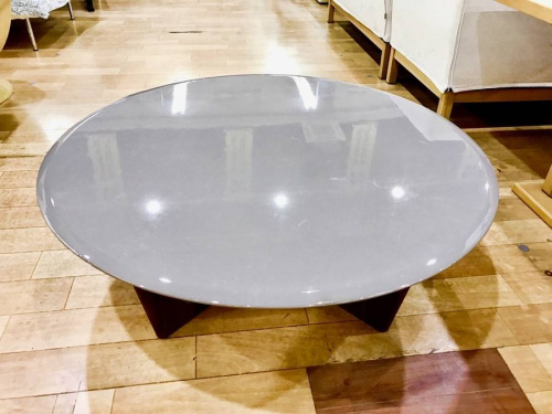 家具・インテリアのテーブル