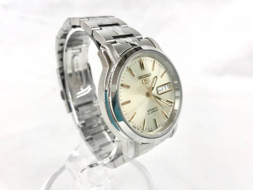 メンズファッションの腕時計