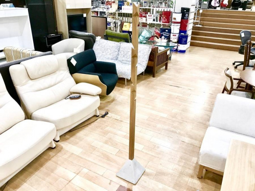 家具・インテリアのハンガーラック