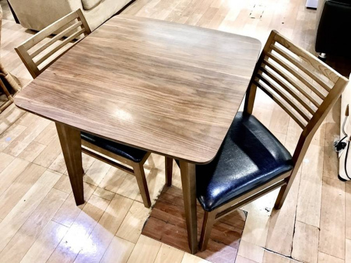 家具・インテリアのダイニング