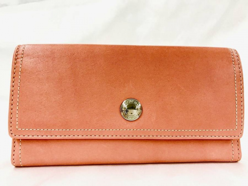 財布のコーチ（COACH）