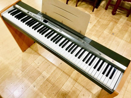 楽器・ホビー雑貨の電子ピアノ