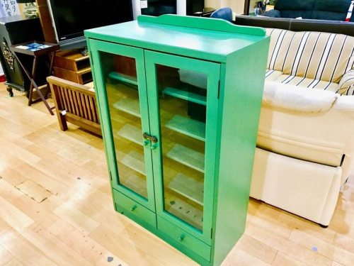 家具・インテリアのキャビネット