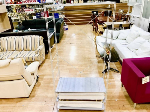 ラックのシェルフ